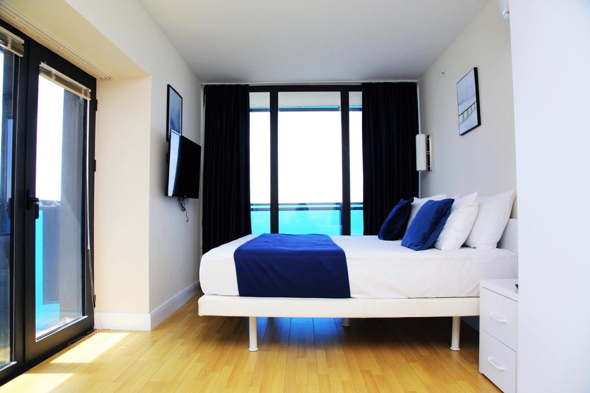 View & More Aparthotel In Batumi Exterior foto