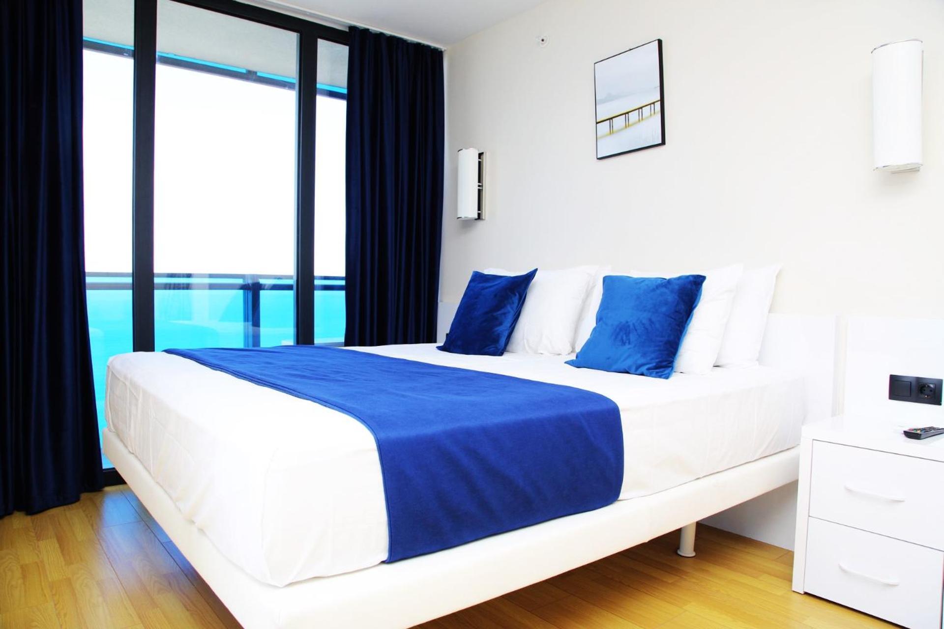 View & More Aparthotel In Batumi Exterior foto